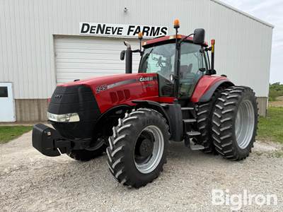 2011 Case IH Magnum 245 MFWD Tractor