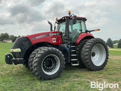 2018 Case IH Magnum 250 MFWD Tractor