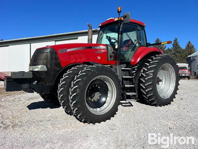 2009 Case IH Magnum 305 MFWD Tractor