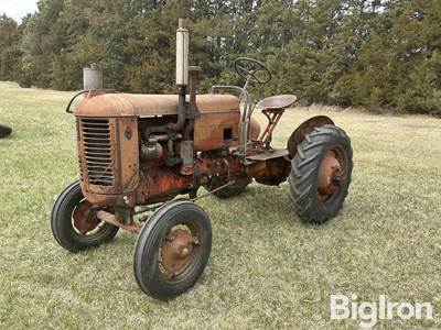 1946 Case IH VAI 2WD Tractor