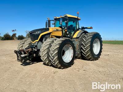 2018 Challenger 1050 MFWD Tractor
