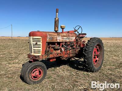 1957 Farmall 450 2WD Tractor