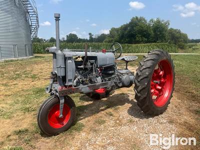 1935 Farmall F12 2WD Tractor