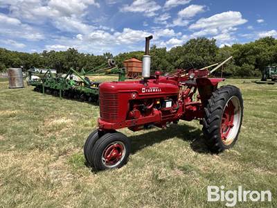 Farmall H 2WD Tractor