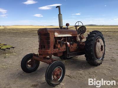 1951 Farmall M 2WD Tractor