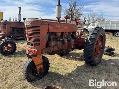 1945 Farmall M 2WD Tractor