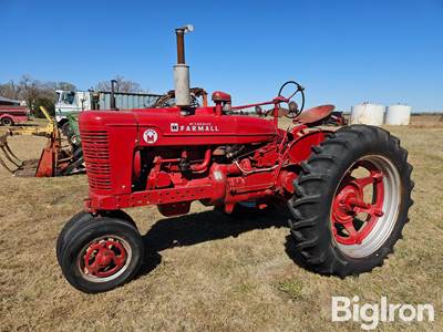 1954 Farmall Super M 2WD Tractor
