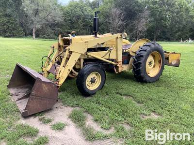 Ford 3400 2WD Industrial Tractor w/Loader & Scraper