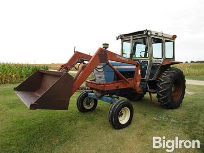 1972 Ford 5000 2WD Tractor w/Schwartz Loader