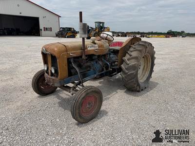Ford 5000 Super Major 2WD Tractor