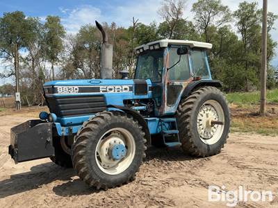 1991 Ford 8830 MFWD Tractor