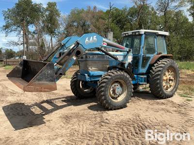1988 Ford TW-35 MFWD Tractor w/Loader