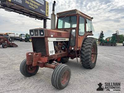 1974 International 1066 2WD Tractor