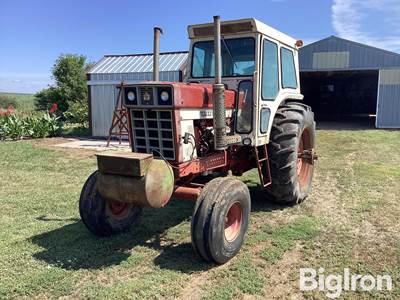 1973 international 1468 2WD Tractor