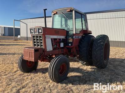 1977 International 1486 2WD Tractor