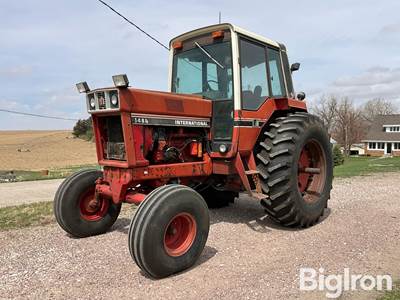 1980 International 1486 2WD Tractor