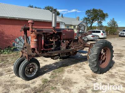 International F30 2WD Tractor