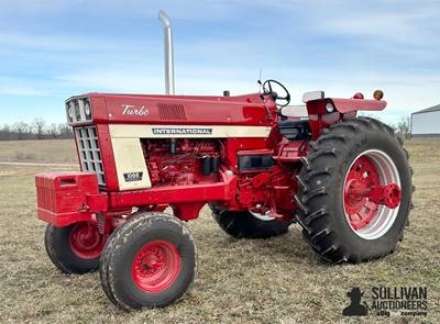 1973 International Farmall 1066 Turbo 2WD Tractor