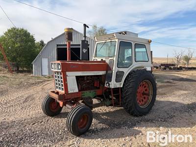 1973 International Farmall 1066 Turbo 2WD Tractor