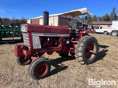1973 International Harvester Farmall 766 2WD Tractor