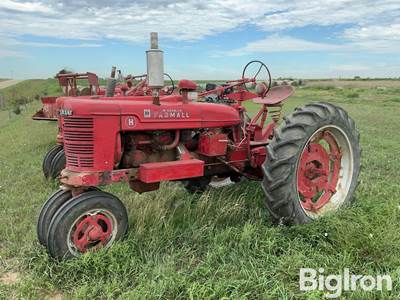 1947 International Farmall H 2WD Tractor