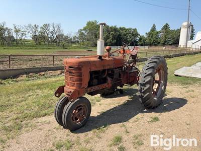 International H 2WD Tractor