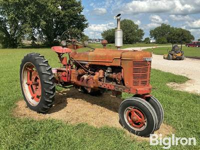1940 international H Farmall 2WD tractor