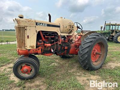 1963 J I Case 830 Propane 2WD Tractor