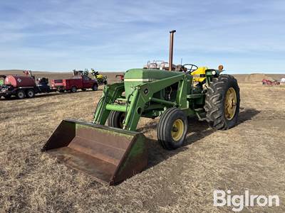 1979 John Deere 2840 2WD Tractor w/148 Loader