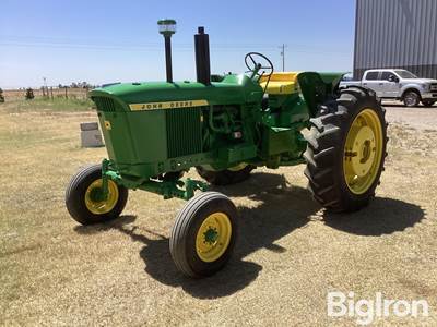 1963 John Deere 3010 2WD Tractor