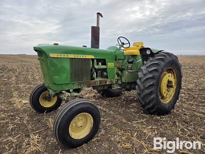 1971 John Deere 3020 2WD Tractor