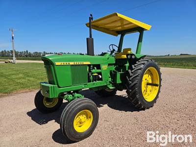 1969 John Deere 3020 2WD Tractor