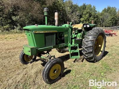 1967 John Deere 3020 2wd Tractor