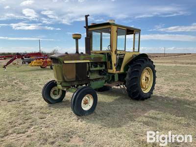1962 John Deere 4010 2WD Tractor