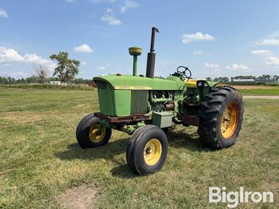1961 John Deere 4010 2WD Tractor
