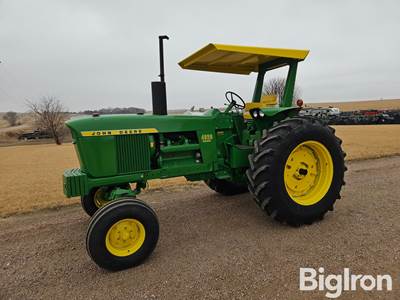 1970 John Deere 4020 2WD Tractor
