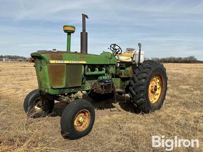 1967 John Deere 4020 2WD Tractor