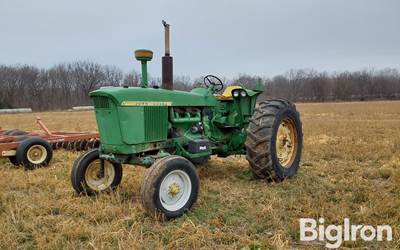 1966 John Deere 4020 2WD Tractor