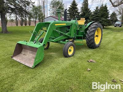 1968 John Deere 4020 Standard w/Swing drawbar Tractor w/loader