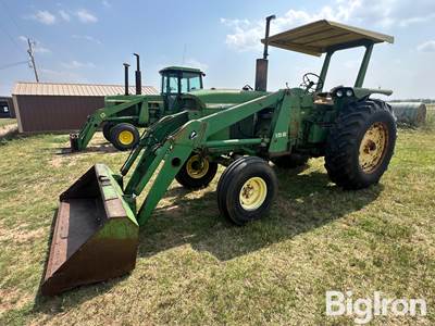 1972 John Deere 4020 2WD Tractor W/ Loader