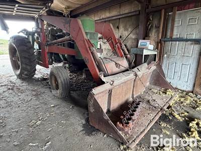 1964 John Deere 4020 2WD Propane Tractor w/Farm Hand F228 Loader