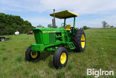 1970 John Deere 4020 2WD Tractor w/Canopy