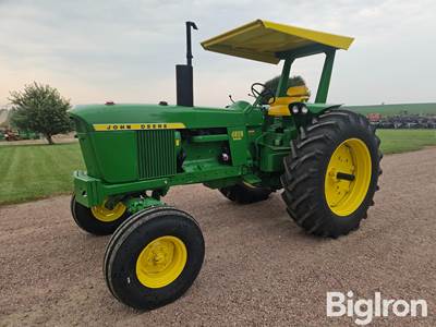 1971 John Deere 4020 2WD Tractor