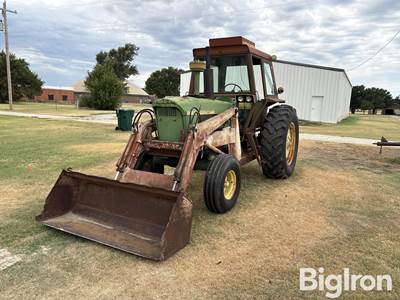 1964 John Deere 4020 2WD Tractor w/Loader