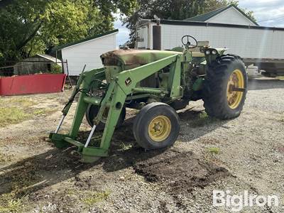 1970 John Deere 4020 2WD Tractor