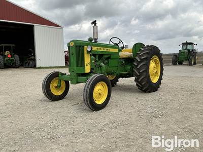 1958 John Deere 420 2WD Tractor