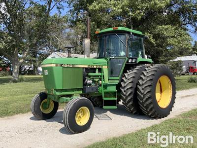 1981 John Deere 4240H 2WD Tractor