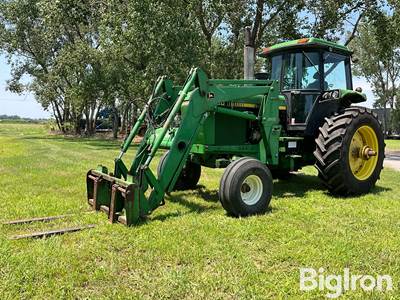 1983 John Deere 4250 2WD Tractor w/John Deere 265 Loader & Pallet Forks