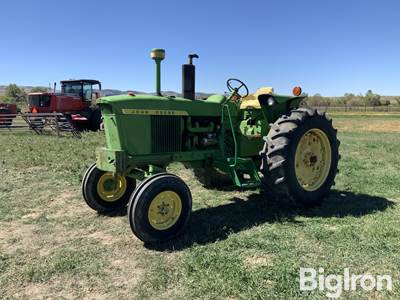 John Deere 4270 2WD Tractor