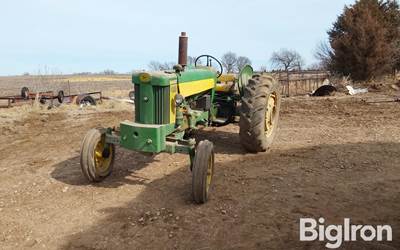1959 John Deere 430 2WD Tractor